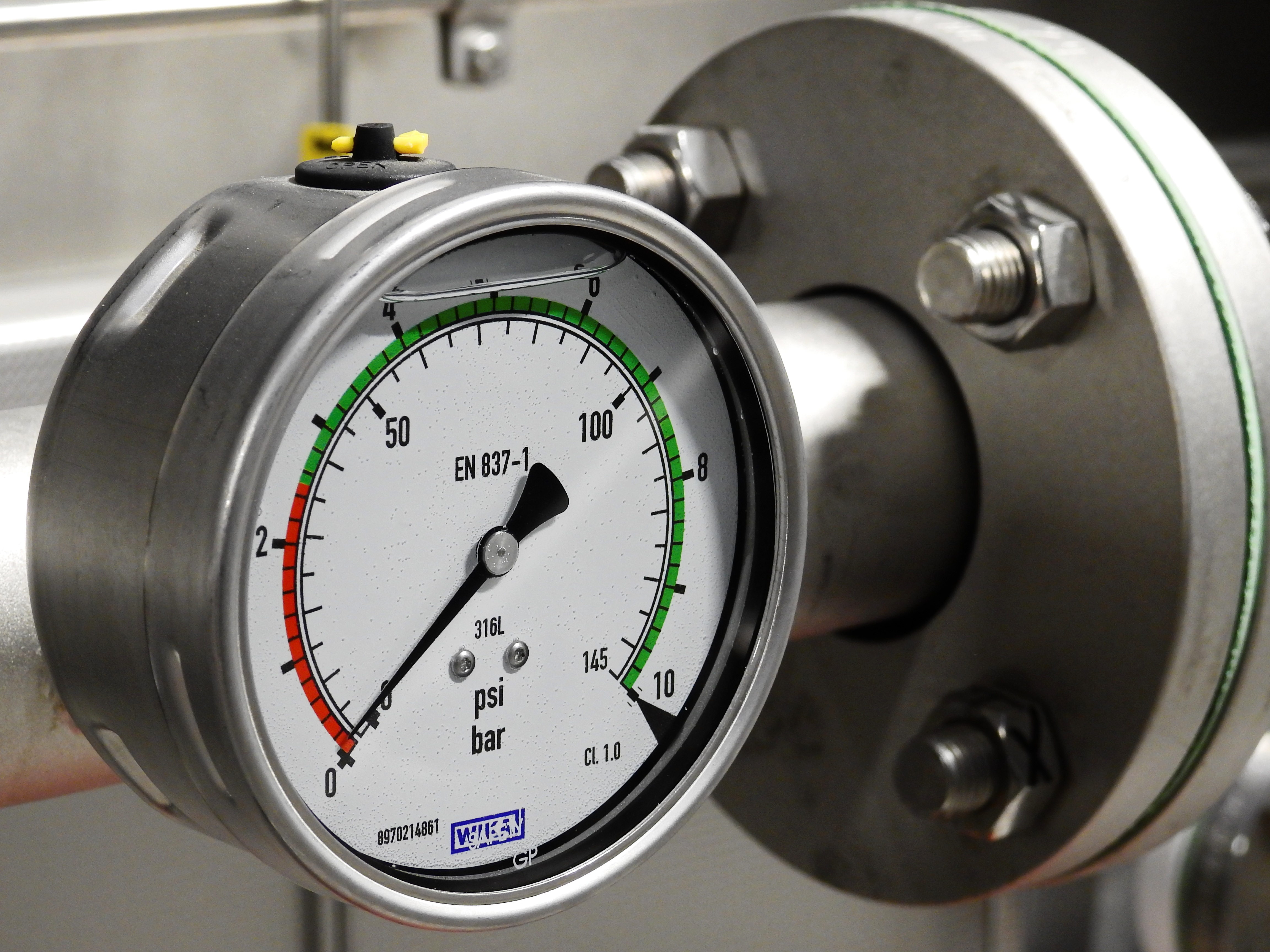 Gauges (Wika) — Clamps / Bearings / Valves / Seals | Southfield Supply